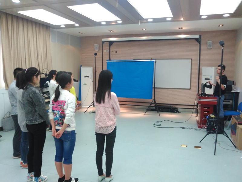 17.现代教学技术教育部重点实验室开放2.jpg